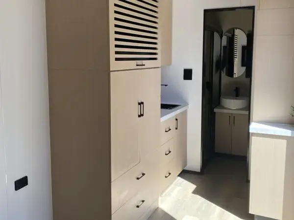 20HCA Internal Kitchen 2